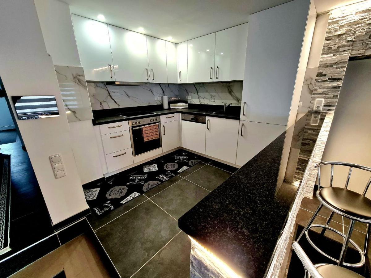 Roggendorf Zimmervermietung Köln Ngoại thất bức ảnh