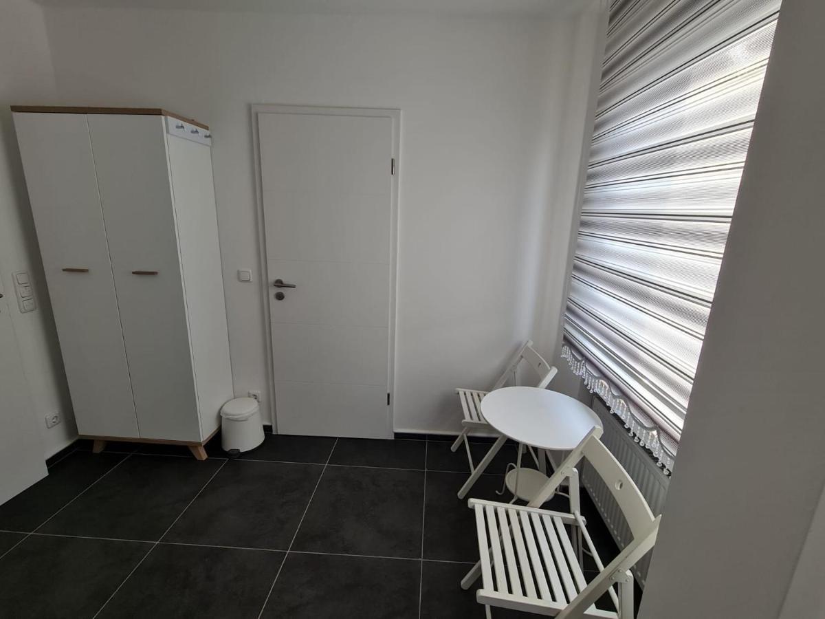 Roggendorf Zimmervermietung Köln Ngoại thất bức ảnh