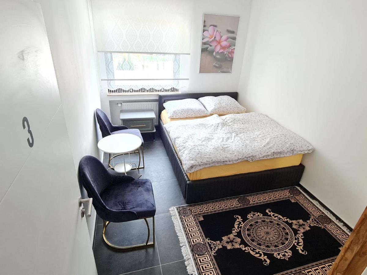 Roggendorf Zimmervermietung Köln Ngoại thất bức ảnh