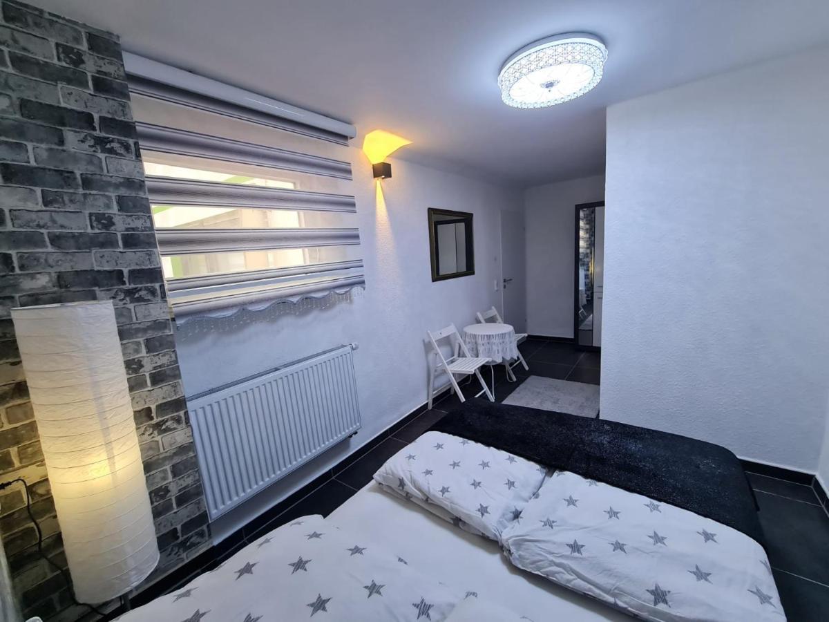 Roggendorf Zimmervermietung Köln Ngoại thất bức ảnh
