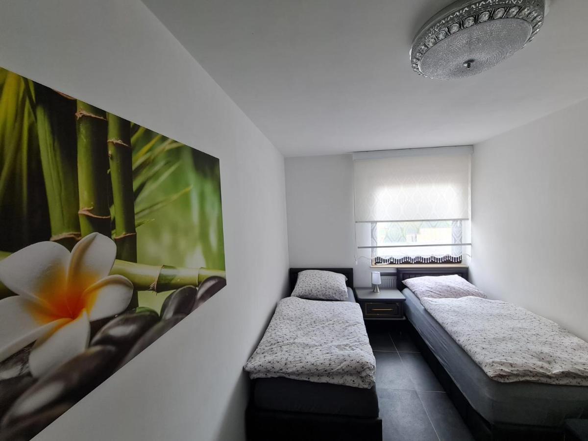 Roggendorf Zimmervermietung Köln Ngoại thất bức ảnh