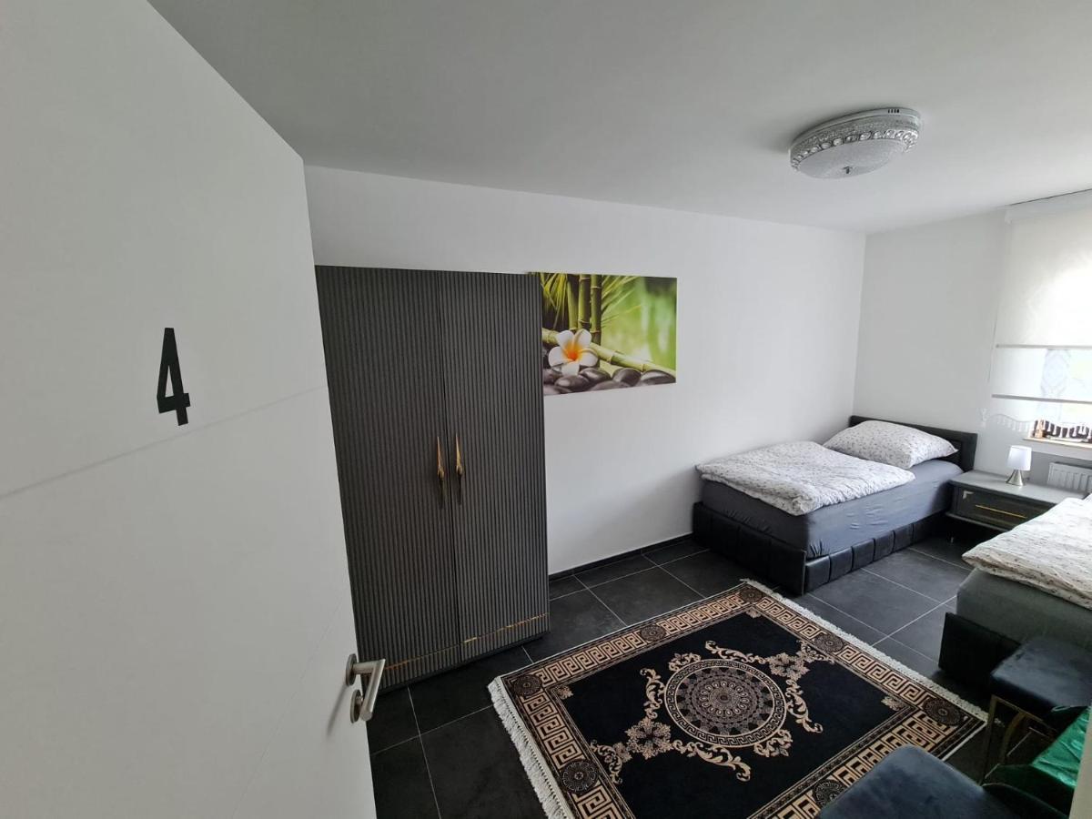 Roggendorf Zimmervermietung Köln Ngoại thất bức ảnh